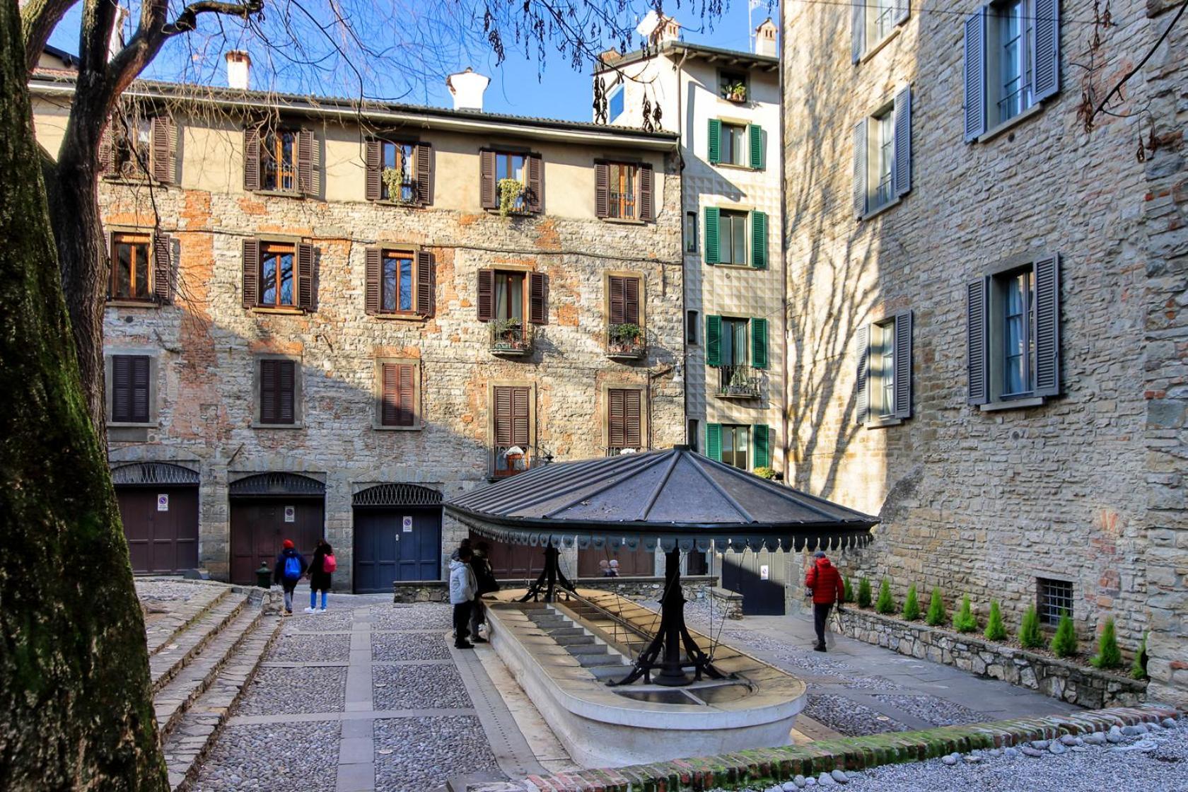 Апартаменты Near Funicolar Bergamo Alta Design House 1 Экстерьер фото